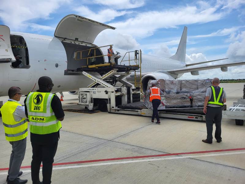 TAAG Adds One Cargo, Two Passenger B737 Aircraft To Fleet