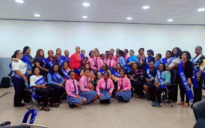 Women In Aviation: Glowing Wings Hosts Girls In Aviation Day 2024