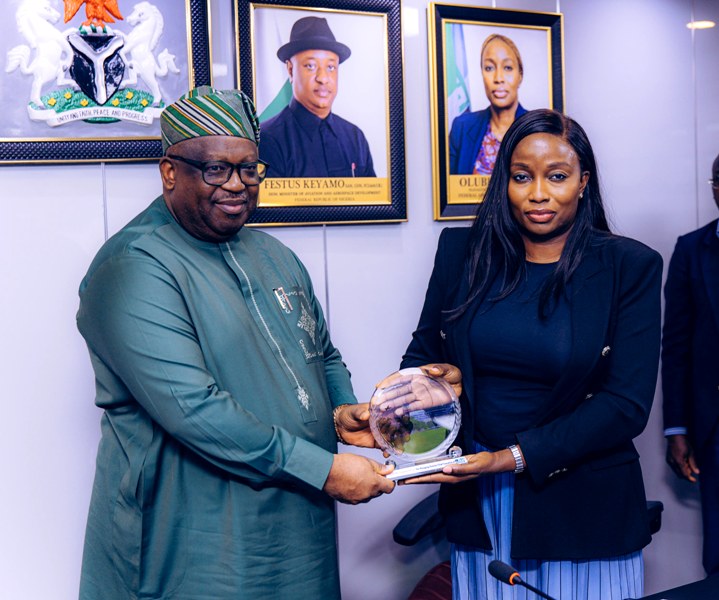 FAAN, Plateau State Government Sign MOU On Jos Airport