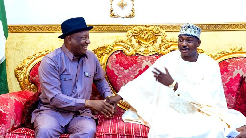 Aviation Minister Visits Sokoto, Commissions Airport’s New Access Road
