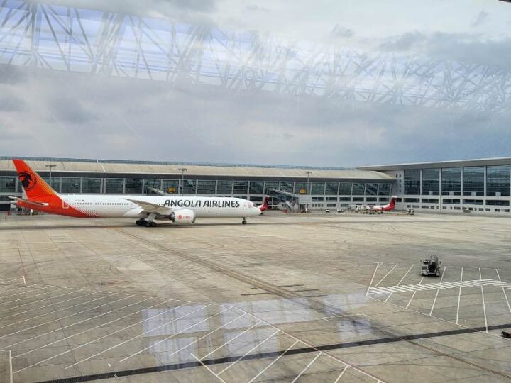 TAAG Receives Third B787 Dreamliner, Strengthens Fleet