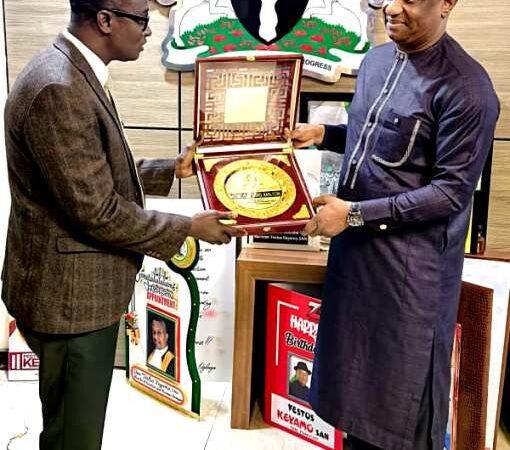 Former Nigeria Airways Union Honours Keyamo, Extols His Push For Members’ Retirement Benefits