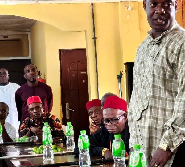 FAAN RGM At Port-Harcourt Airport Meets Host Community Land Donors