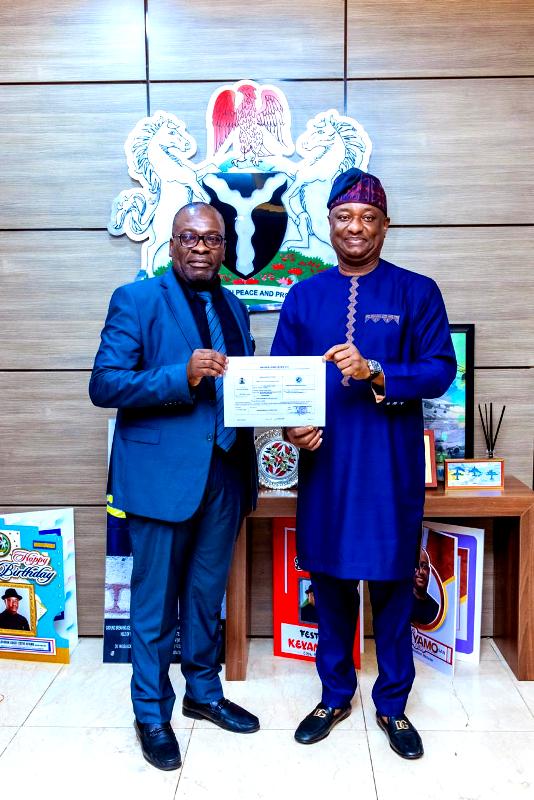 Aviation Minister Highlights Benefits Of Sub-National Airlines, Receives Bayelsa’s Pioneer Airlines Team