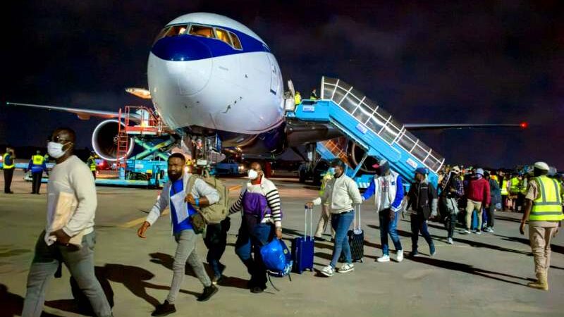 Air Peace Completes Fourth South Africa Evacuation, Repatriates 284 Nigerians