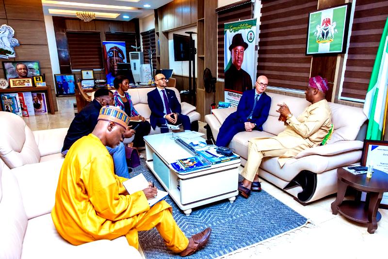 Nigeria, Canada Advance Talks On Direct Flights As Aviation Minister Receives Envoy