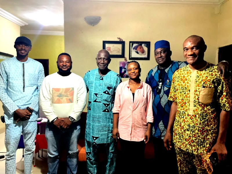 ASRTI Pays Condolence Visit To Family Of Late Former Assistant General Secretary
